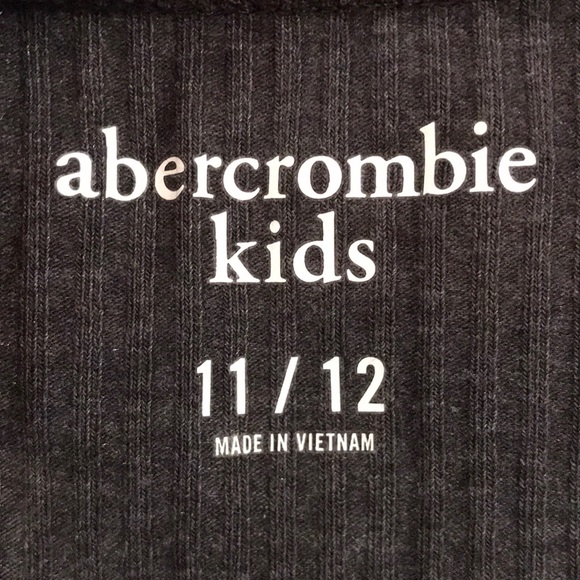 Lace long sleeve - Picture 3 of 3